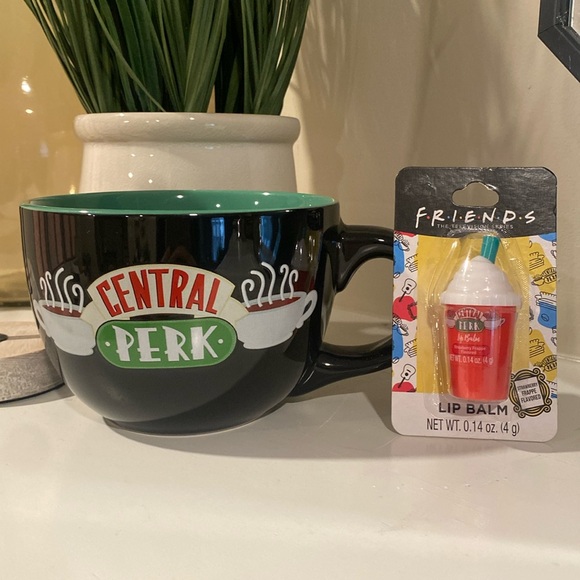 Other - 24 oz Friends Mug & Lip Balm Set
